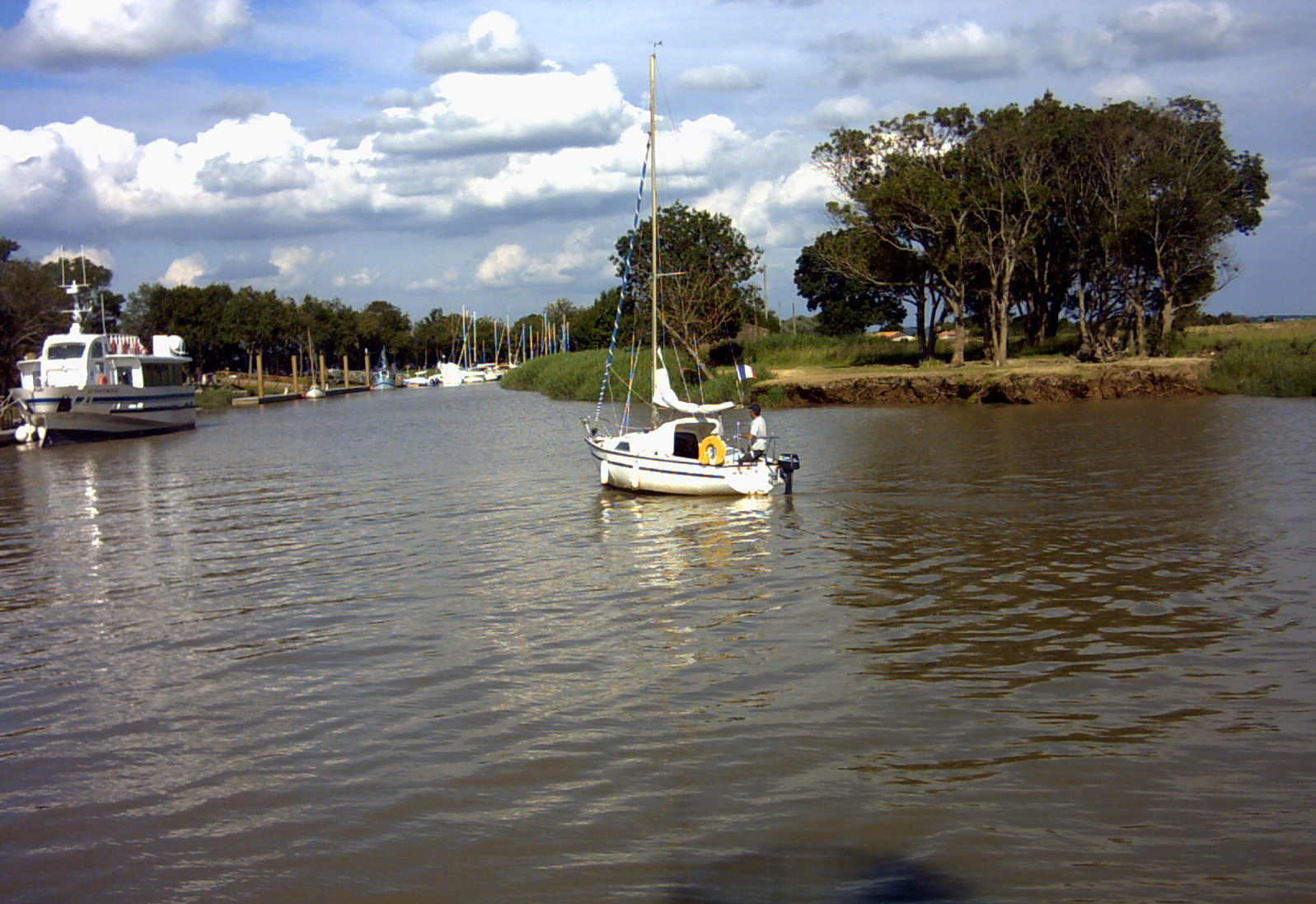 Marin rentrant au port